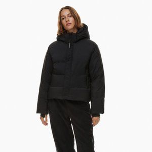 Aritzia Super Puff Shorty